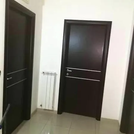 Holiday home 3 Bedrooms House With Jacuzzi Garden And Wifi At *