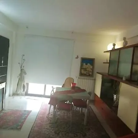 3 Bedrooms House With Jacuzzi Garden And Wifi At *